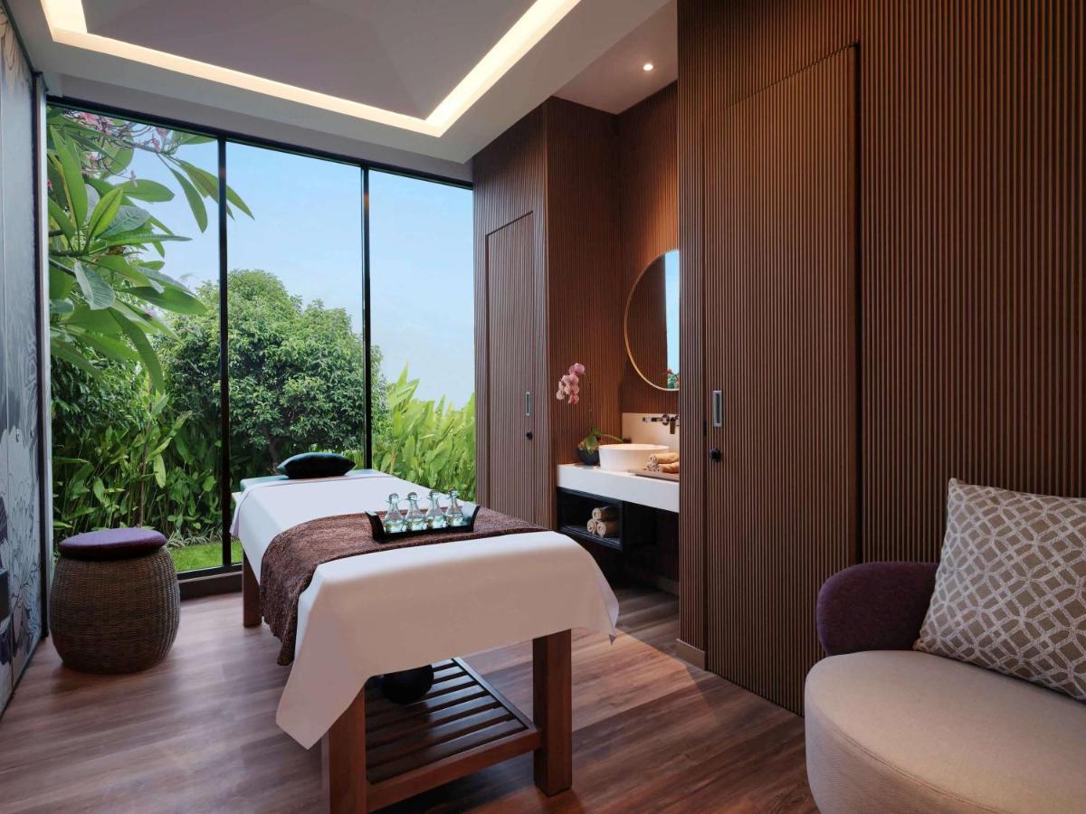 Pullman Lombok Merujani Mandalika Beach Resort Kuta  Kültér fotó