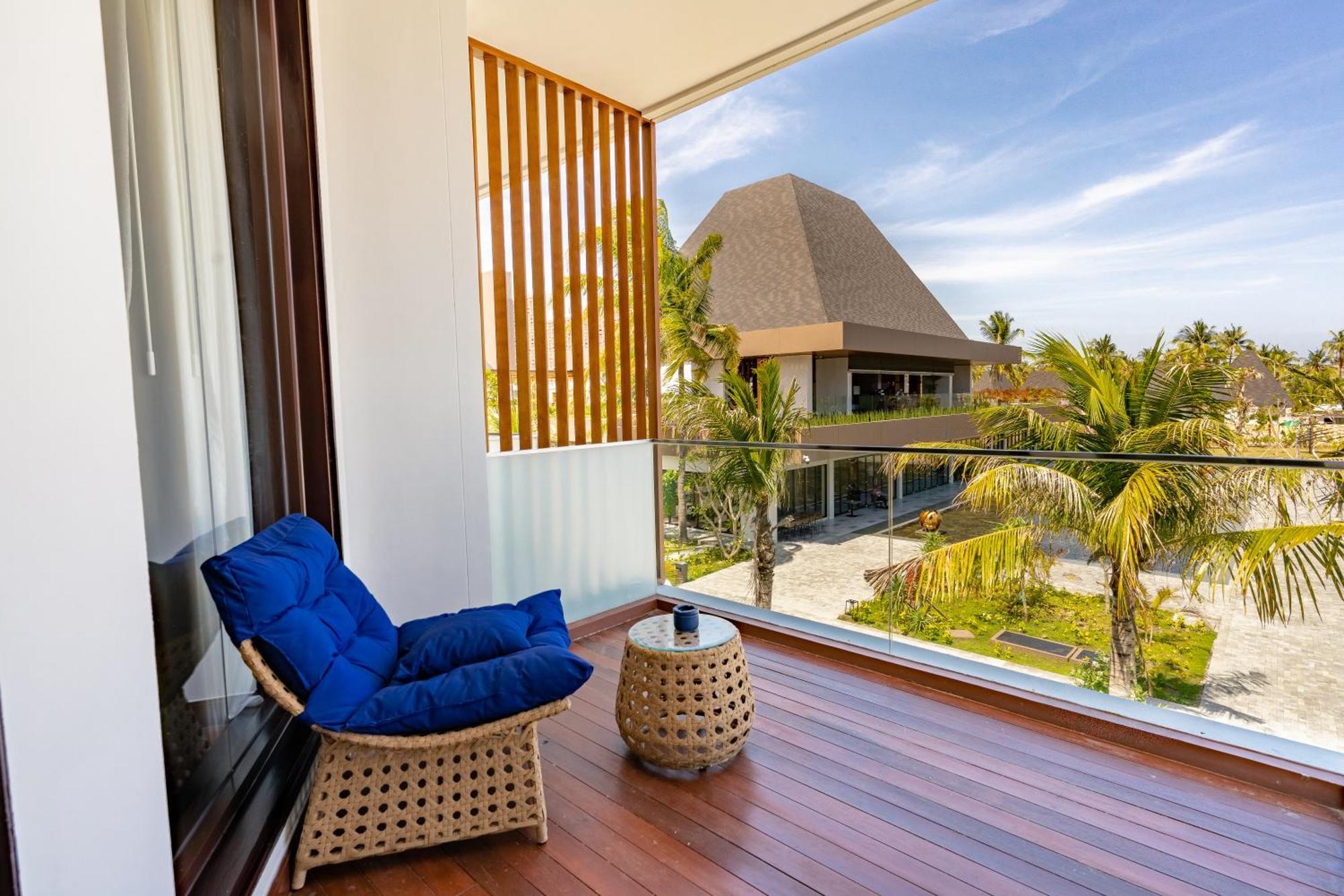 Pullman Lombok Merujani Mandalika Beach Resort Kuta  Kültér fotó