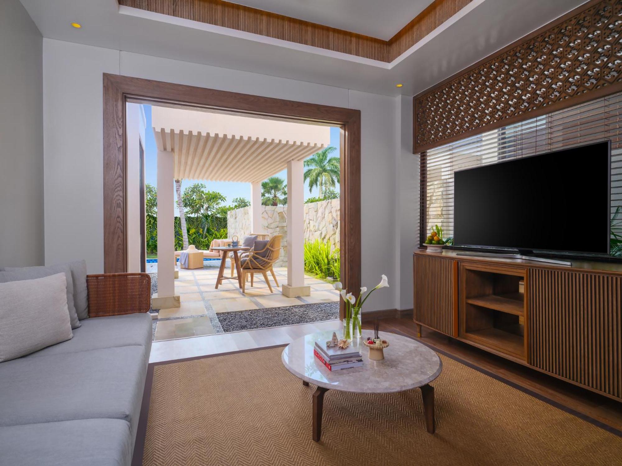 Pullman Lombok Merujani Mandalika Beach Resort Kuta  Kültér fotó